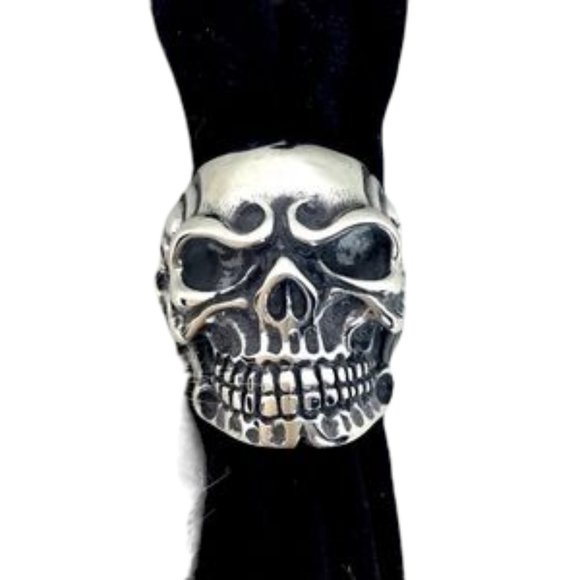 NWOT Skull ring silver tone Biker - Picture 1 of 5